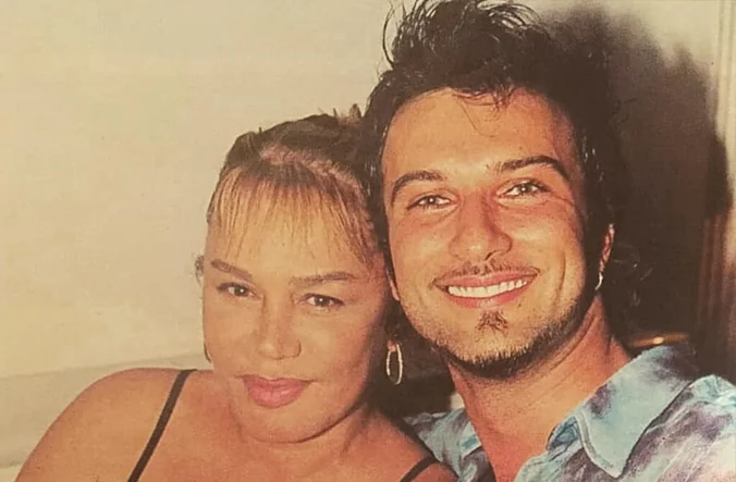 One-Hit Wonder: Bir Şarkı Neden Seni 20 Yıl Terk Etmez? 3 90'lar Türkçe pop müziği one-hit wonder arşivi